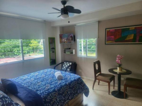 R.504 Hermoso estudio, con cocina y baño privado.